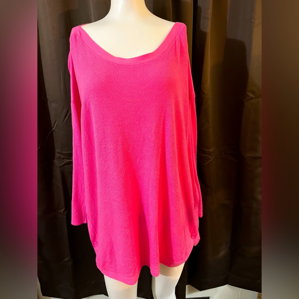 LadiesTalbot Plus,Size 2X,Beautiful Pink,love the buttons on the side,3/4 sleeve